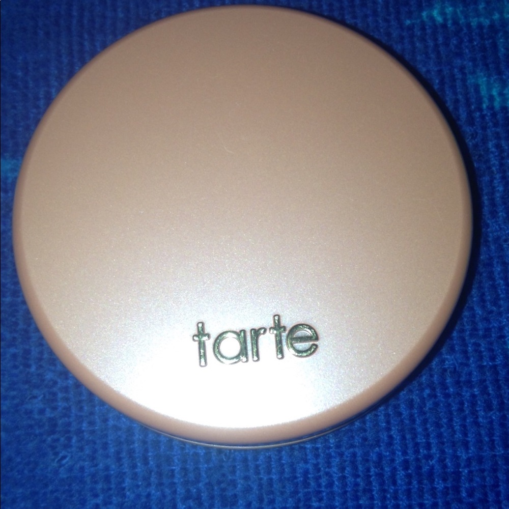 Tarte Amazonian clay 12 hour blush in Paaarty.